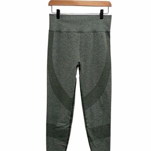 2/$25 PINK by Victoria’s Secret Seamless Sculpting Leggings Active High Rise